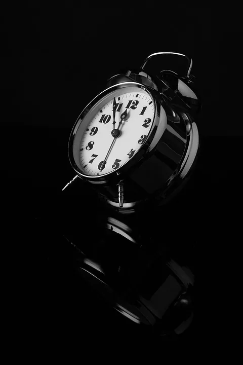 alarm-clock-565645_960_720